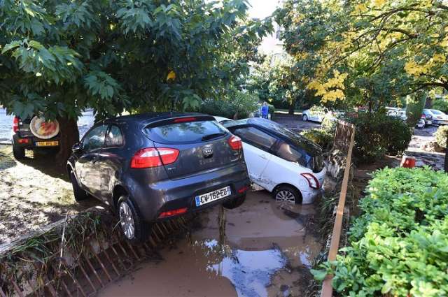 Macedonia declares state of emergency after 21 die in flash floods